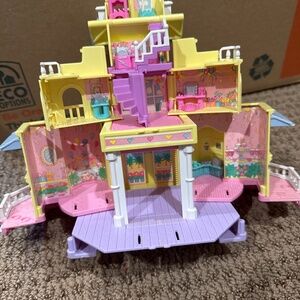 Polly Pocket Clubhouse pop up Party Playhouse vintage